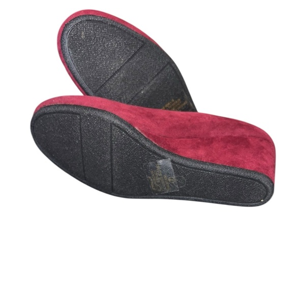 Guilty Heart Burgundy Faux Suede Strap Wedges – Size 7 - Picture 5 of 7